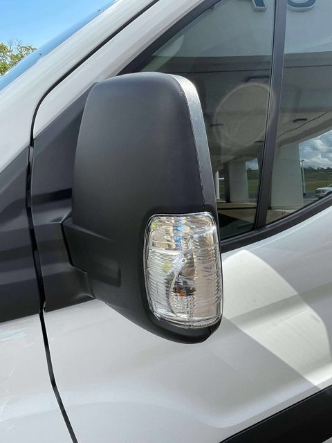 New 2025 White Ford Base image 25