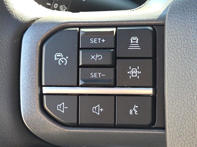 New 2025 Black Ford Lariat image 30