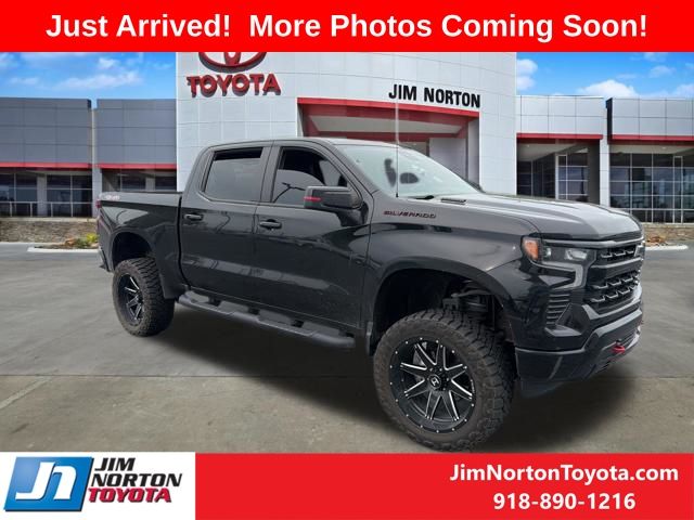 2023 Chevrolet Silverado 1500 RST 4X4 Crew Cab Short Box's photo