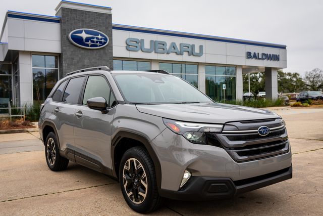 2025 Subaru Forester Premium Crossover AWD