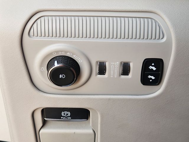 2022 Jeep Grand Wagoneer Series II Gray at Bravo Nissan