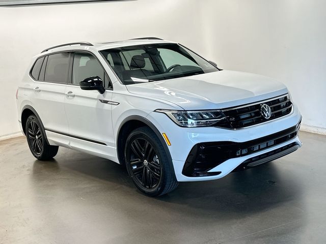 2022 Volkswagen Tiguan 2.0T SE R-Line Black  at Bob Ruth Ford