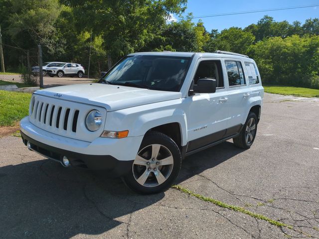 Bright White Clearcoat 2017 Jeep Patriot SUV / Crossover Front-Wheel Drive Continuously Variable Transmission