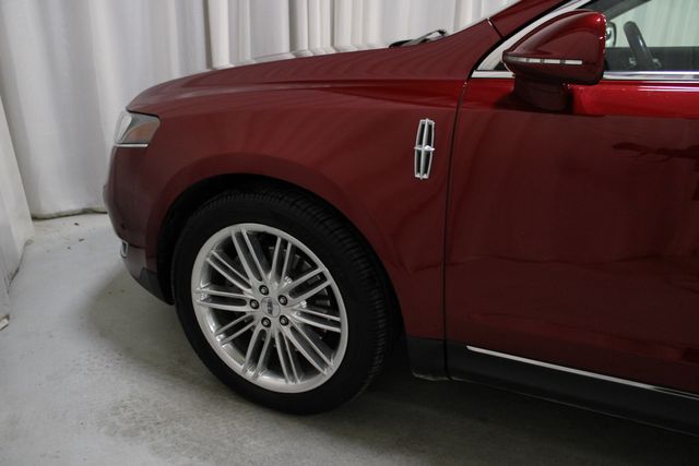Used 2018 Red Lincoln Reserve image 34