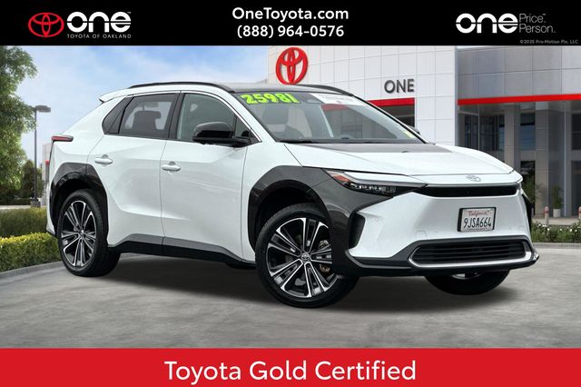 Pearl 2023 Toyota bZ4X SUV / Crossover All-Wheel Drive Automatic