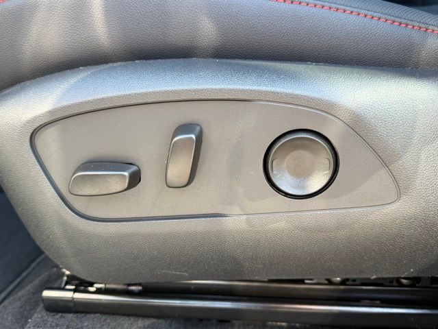 new 2026 Chevrolet Traverse car, priced at $53,620