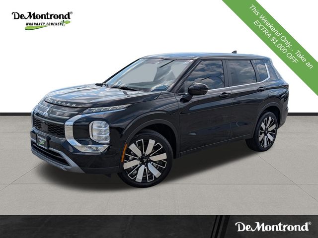 2025 Mitsubishi Outlander SE FWD