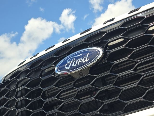 2026 Ford Explorer ST-Line:L168199A