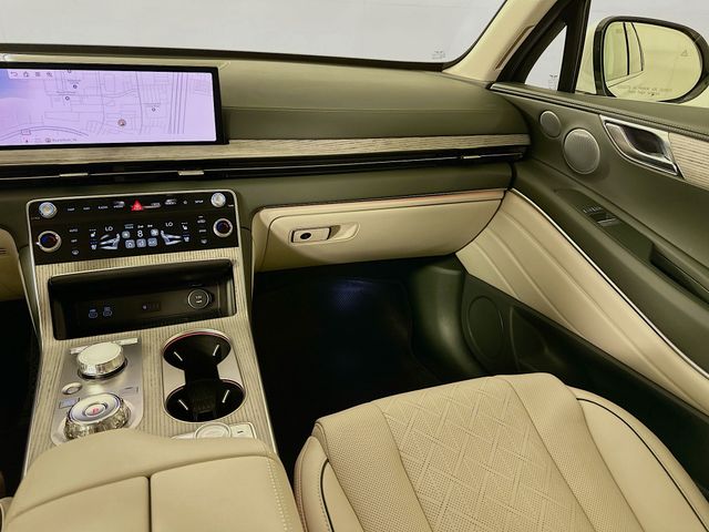 Thumbnail: 2026 Genesis GV80 - 24
