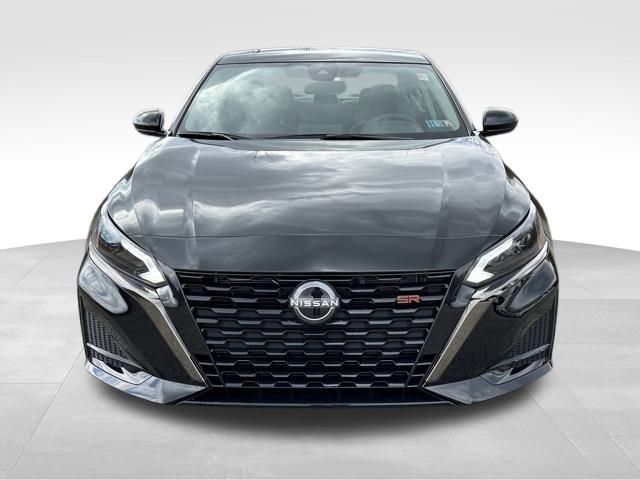 2024 Nissan Altima 2.5 SR 8