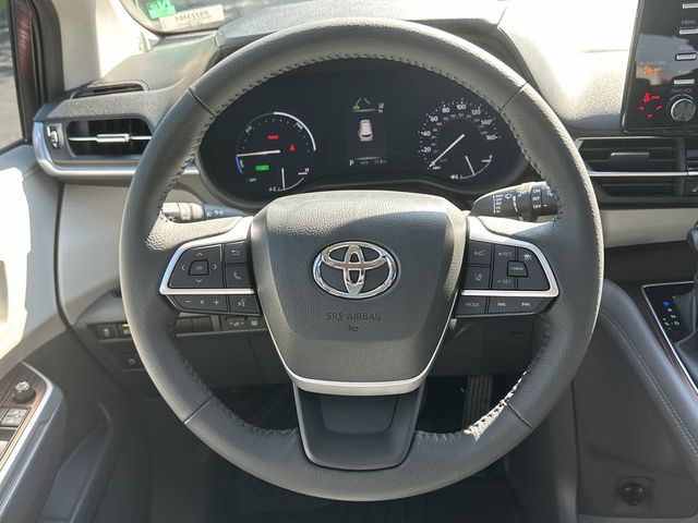 2024 Toyota Sienna XLE 7