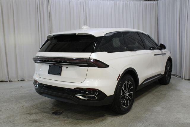New 2026 White Lincoln Reserve image 27