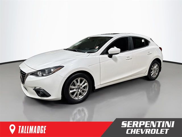 Snowflake White Pearl Mica 2015 Mazda MAZDA3 i Grand Touring Hatchback Hatchback Front-Wheel Drive 6-Speed Automatic