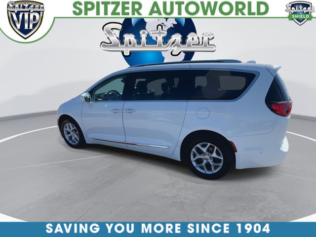 Used 2019 White Chrysler Touring L Plus image 7