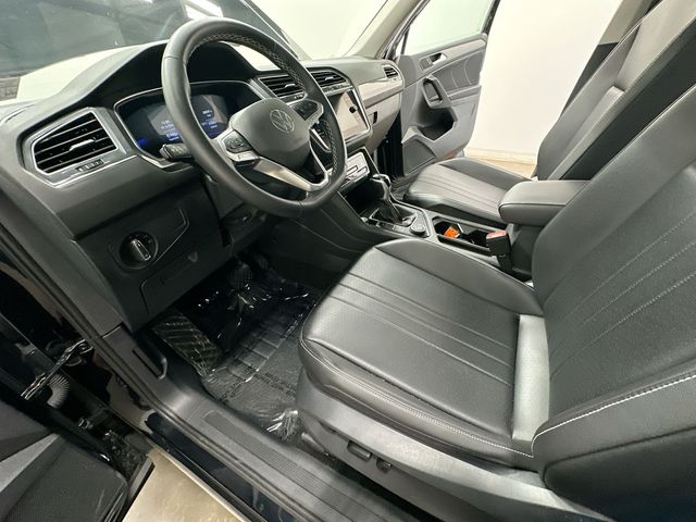 2024 Volkswagen Tiguan 2.0T SE Black at Sutliff Volkswagen