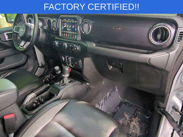 Used 2021 Silver Jeep Unlimited Sahara Altitude image 35