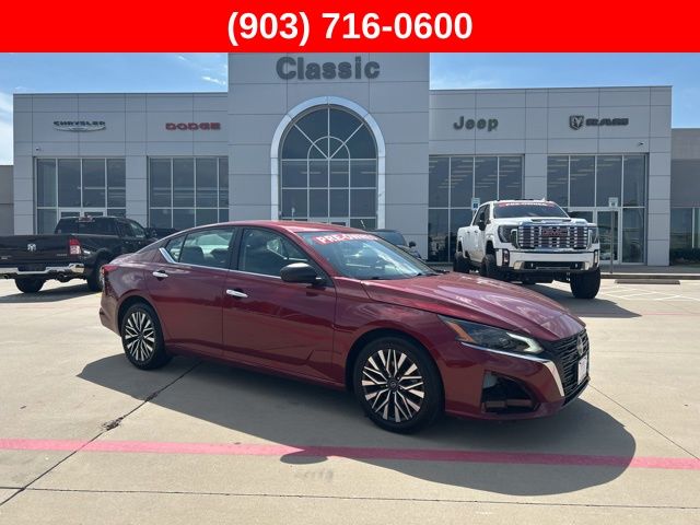Red (Scarlet) 2024 Nissan Altima Sedan Front-Wheel Drive Continuously Variable Transmission