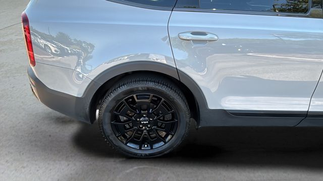 Used 2022 Gray Kia SX image 38