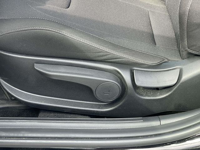 Used 2026 Black Hyundai SE image 14