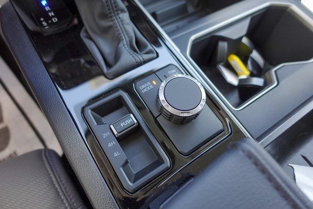 new 2024 Toyota Tundra car