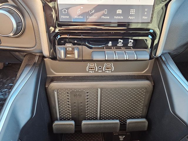 2026 Ram 1500 Lone Star Crew Cab 4x4 5'7" Box