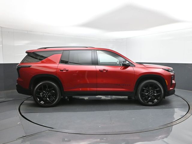 Used 2025 Chevrolet Traverse SUV