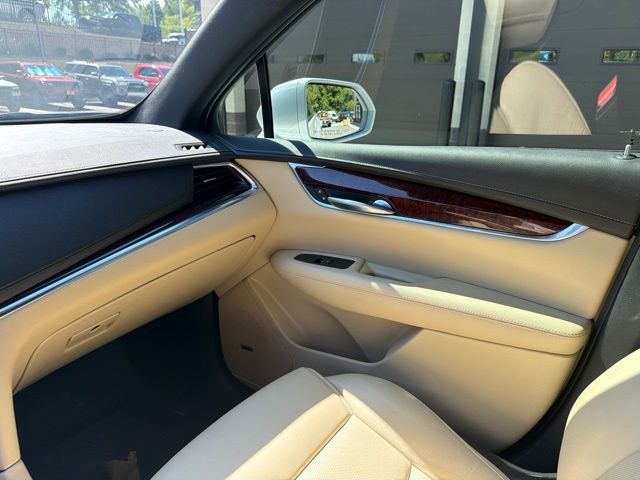 Used 2019 White Cadillac Luxury image 14