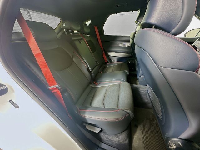 2025 Genesis GV70 Sport Prestige 29