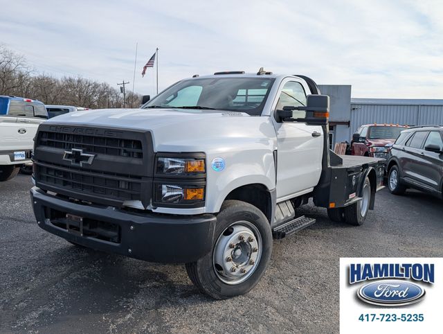 Summit White 2019 Chevrolet Silverado 4500HD Pickup Truck 6-Speed Automatic