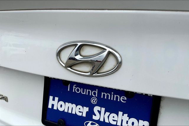 Used 2015 Hyundai Sonata For Sale in OLIVE BRANCH, MS