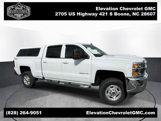 Summit White 2017 Chevrolet Silverado 2500HD LT Crew Cab 4WD Pickup Truck Four-Wheel Drive 6-Speed Automatic