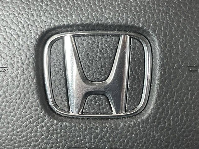 Used 2024 Platinum White Pearl Honda EX image 11