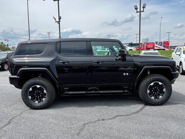 2024 GMC Hummer EV SUV 2X 4