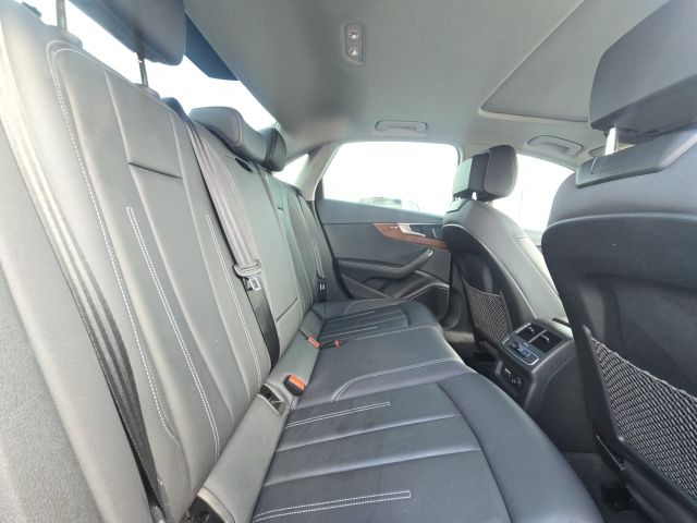 2022 Audi A4 40 Premium Plus:B02144