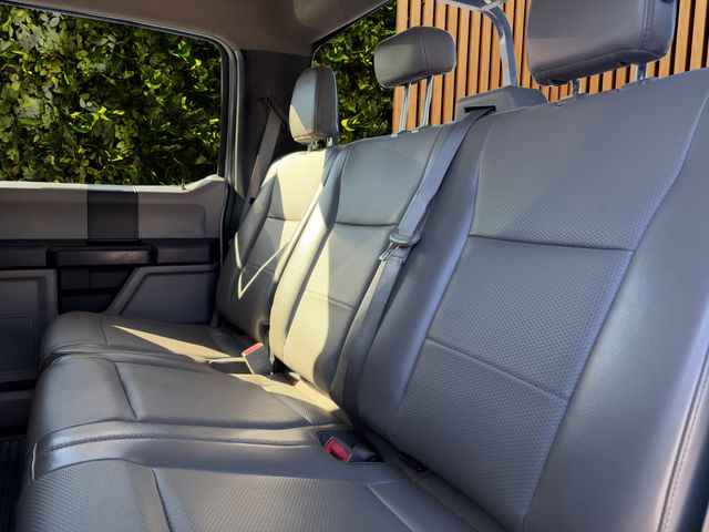 2018 FORD F-350 XL SERVICE TRUCK • KNAPHEIDE UTILITY BODY • 1 OWNER • CLEAN CARFAX  ONLY 73K MILES • 6.2L V8 • TOMMY GATE 1,600 LB LIFTGATE • TRAFCON ARROW BOARD • WORK-READY FLEET TRUCK Thumbnail