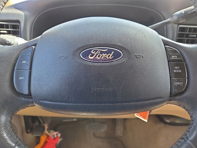 Used Car 2005 Ford Excursion  Xlt For Sale Under $15,000 In Plainview, Texas