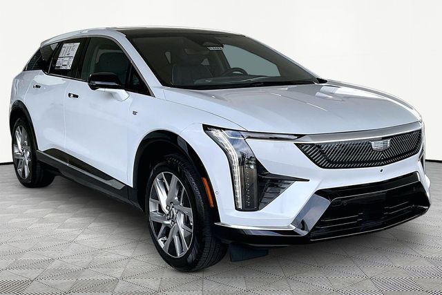 White 2027 Cadillac OPTIQ SUV / Crossover Rear-Wheel Drive 1-Speed Automatic