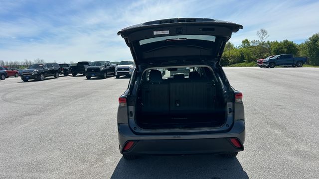 Used 2023 Toyota Highlander SUV