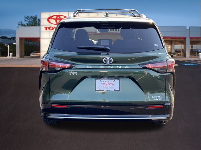 2024 Toyota Sienna Limited 30