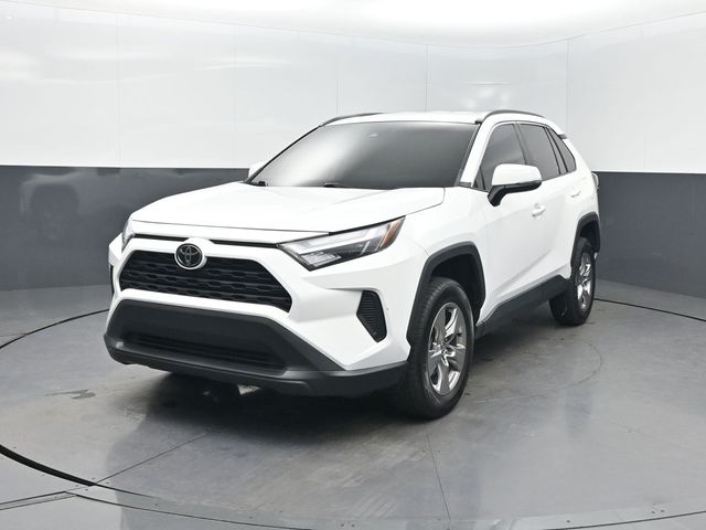 2023 Toyota RAV4 XLE FWD