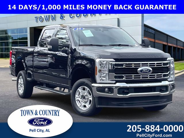 2025 Ford F-250 Super Duty XLT Crew Cab 4WD