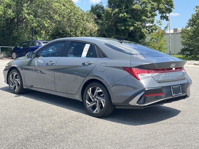 Used 2025 Gray Hyundai Limited image 11