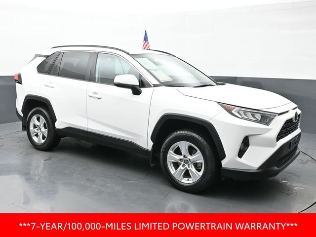 2021 Toyota RAV4 XLE 10