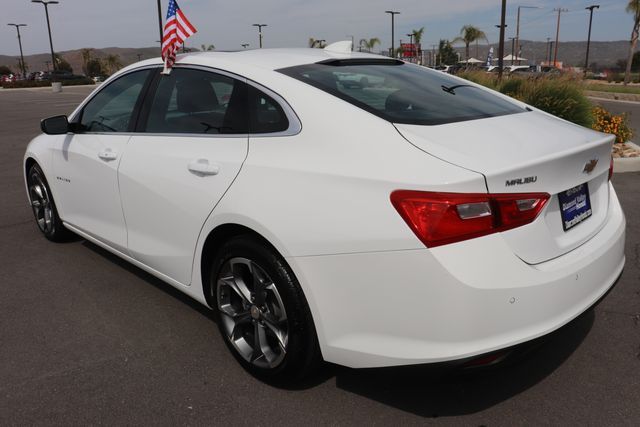 2024 Chevrolet Malibu LT photo