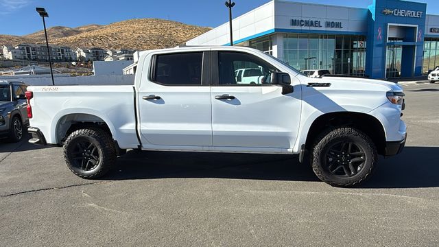 2025 Chevrolet Silverado 1500 Custom Trail Boss 2