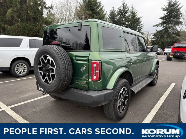 2025 Ford Bronco Outer Banks 4-Door 4WD