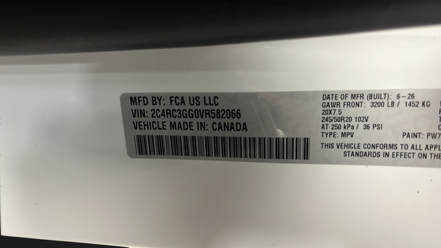 New 2027 Bright White Clearcoat Chrysler Limited image 28