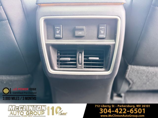 2018 White Nissan Murano SL AWD SUV