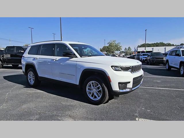 2026 Jeep Grand Cherokee L Laredo 4x2