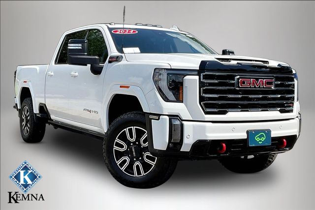 Summit White 2024 GMC Sierra 2500HD Pickup Truck Four-Wheel Drive Automatic
